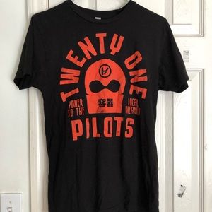 Twenty One Pilots Band Tee (SIZE M)